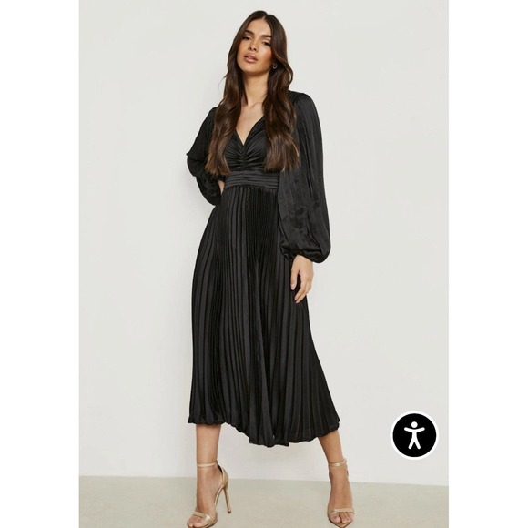 Boohoo Dresses & Skirts - Boohoo Occasion Women's Satin Pleated Plunge Dress Midaxi Black Wedding
